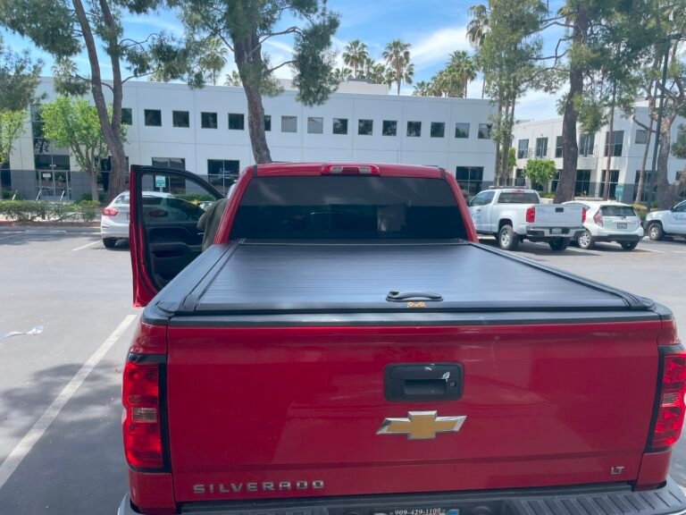 Chevrolet Silverado Bed Cover