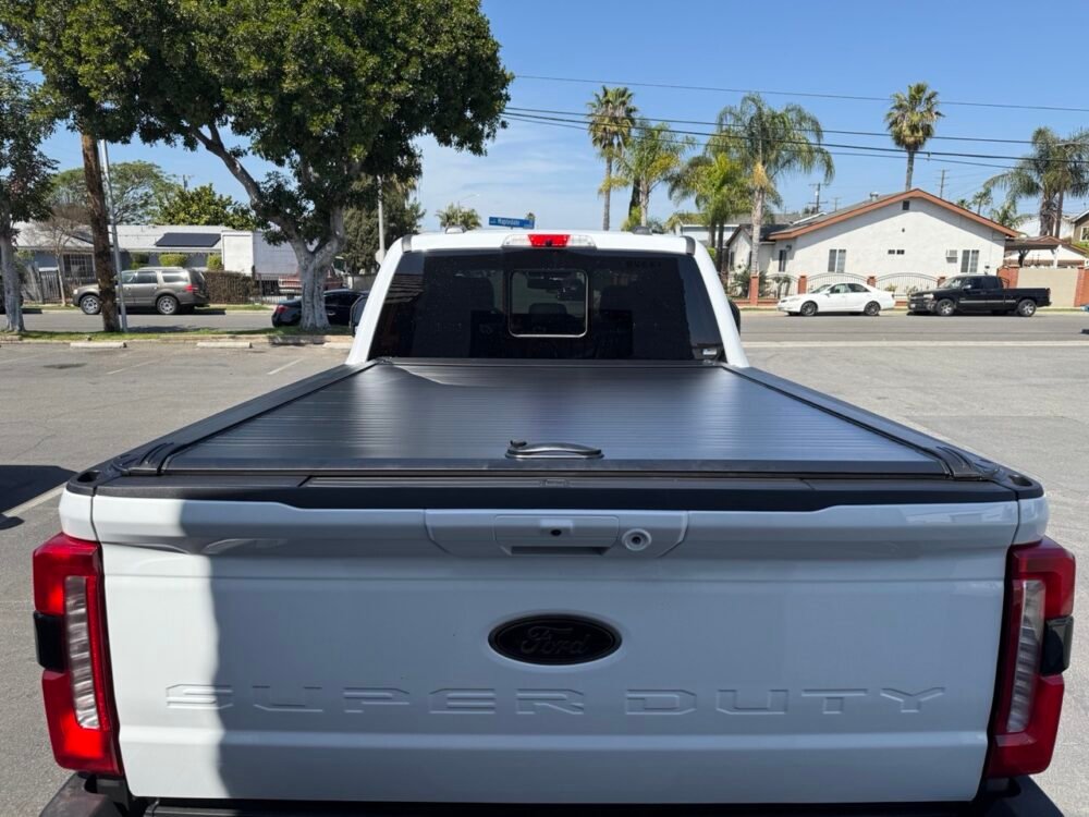 Ford F-250 6.9ft Manual Retractable Cover