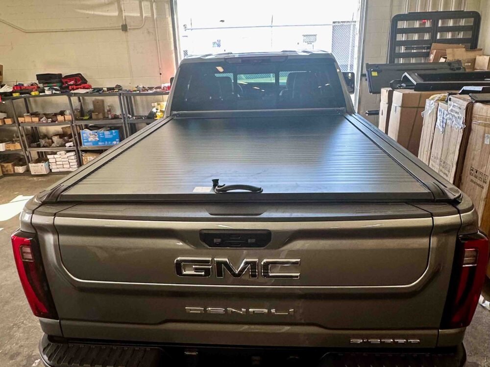 GMC Sierra Denali 6.9ft Manual Retractable Cover-3175