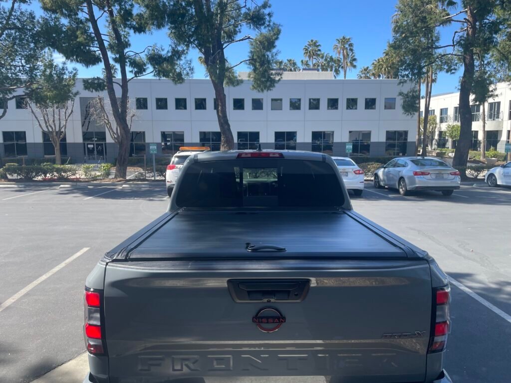 Frontier 5ft Retractable Bed Cover