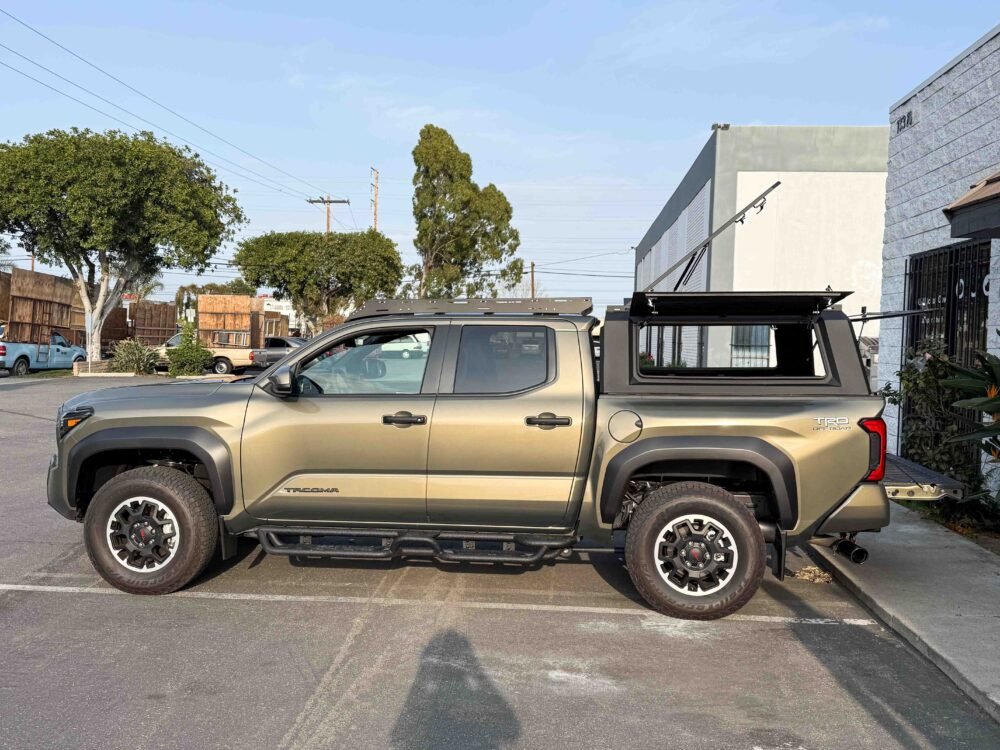 2024-2025 Toyota Tacoma 5ft Aluminum Camper Shell - Image 3