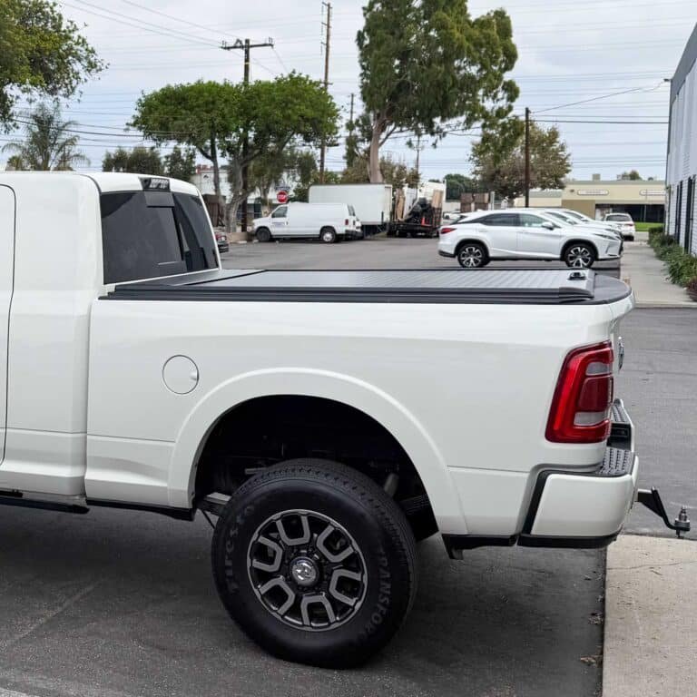 Ram 3500 6.4ft Retractable Bed Cover-4556