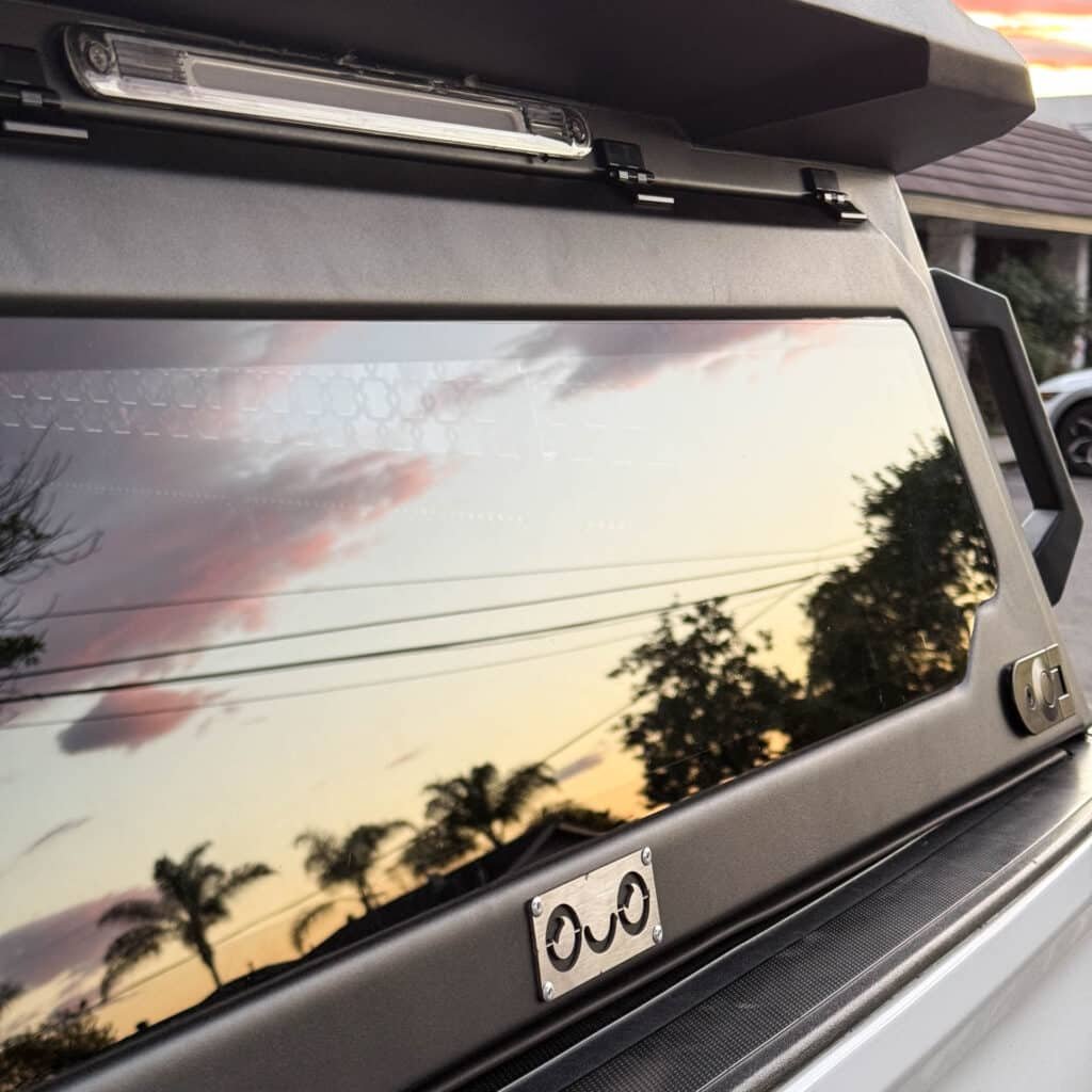 OuO Camper Shell V2-5893