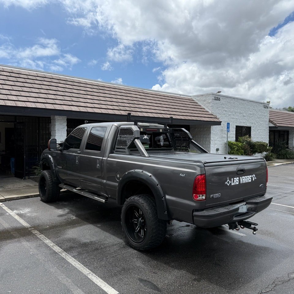 2017-2026 Ford F-250 6.5ft Retractable Bed Cover - Image 4