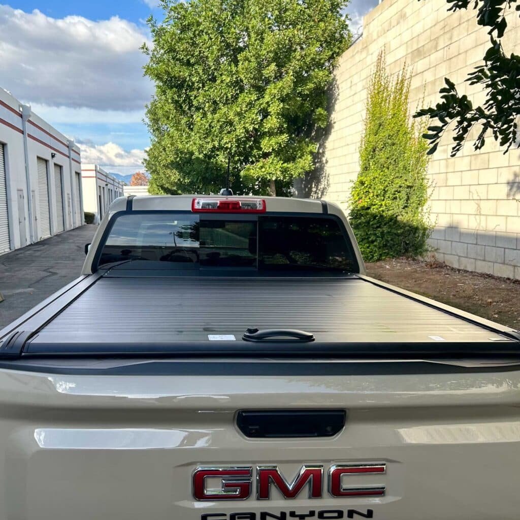GMC Canyon Retractable Bed Cover-7308
