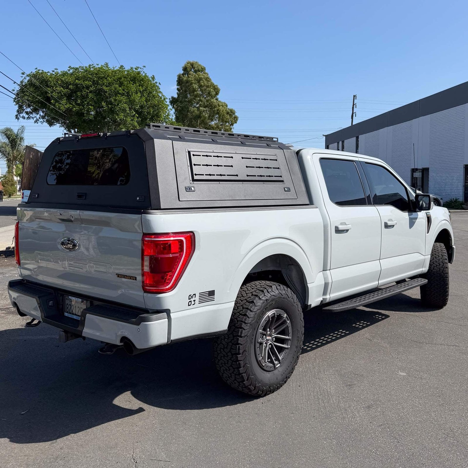 F-150 5.5ft Aluminum Camper Shell